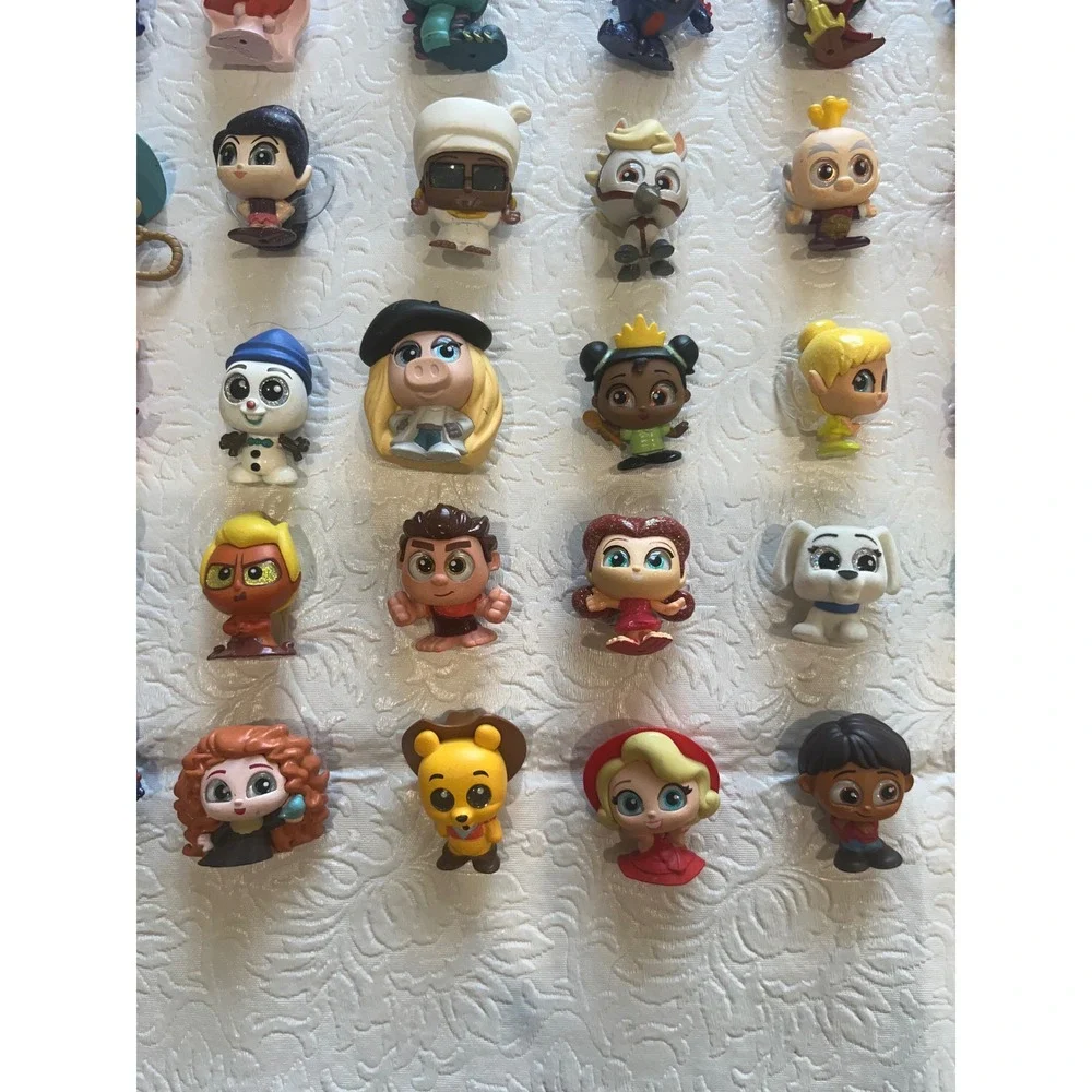131 Disney Doorables Lot Rare Ultra Rare Flocked Glow Scented Special + Cards